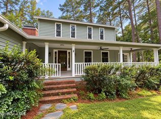 225 Mitchell Rd, Southern Pines, NC 28387