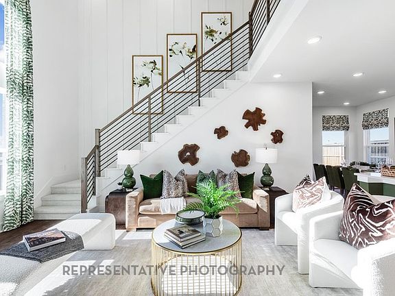 3rd image of 2093 Bayfront Dr