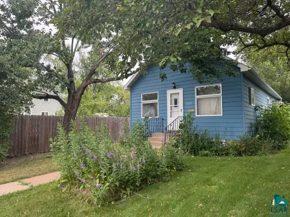 2612 W 4th Ave, Hibbing, MN 55746