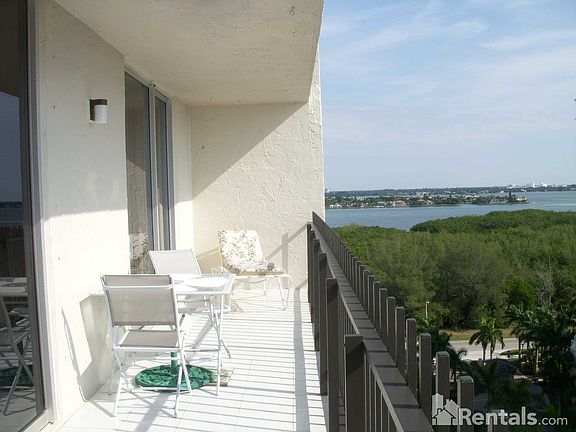 2nd image of 1212 Benjamin Franklin Dr APT 1205
