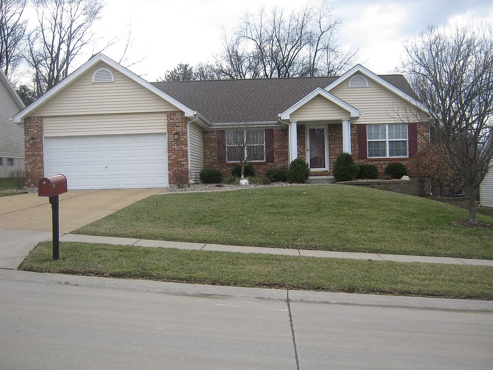 1st image of 11211 Lakewood Crossing Dr