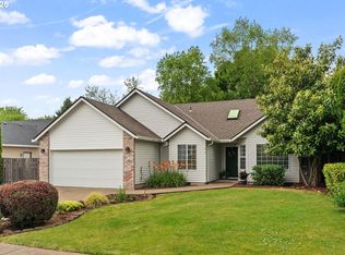 315 E Melody Ln, Newberg, OR 97132