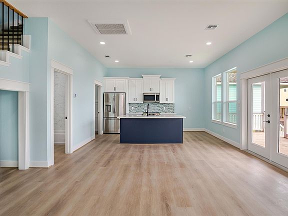 4th image of 17518 Bristow Dr