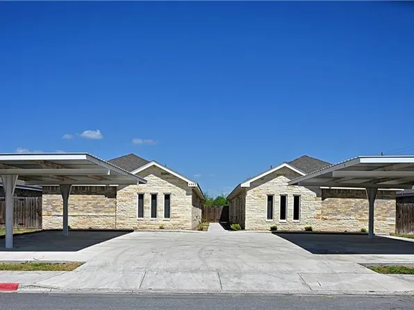 4902 N Hiawatha Dr, Pharr, TX 78577