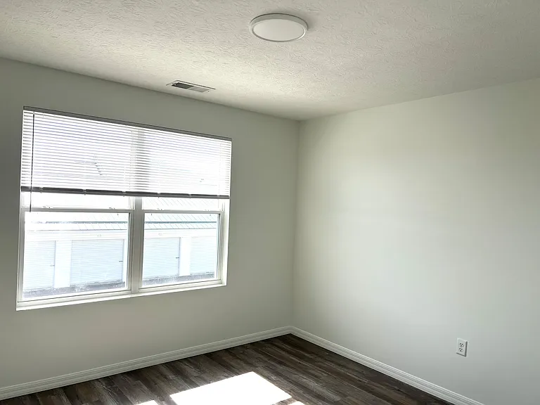 6196 Commerce Dr #2105 — Photo 4