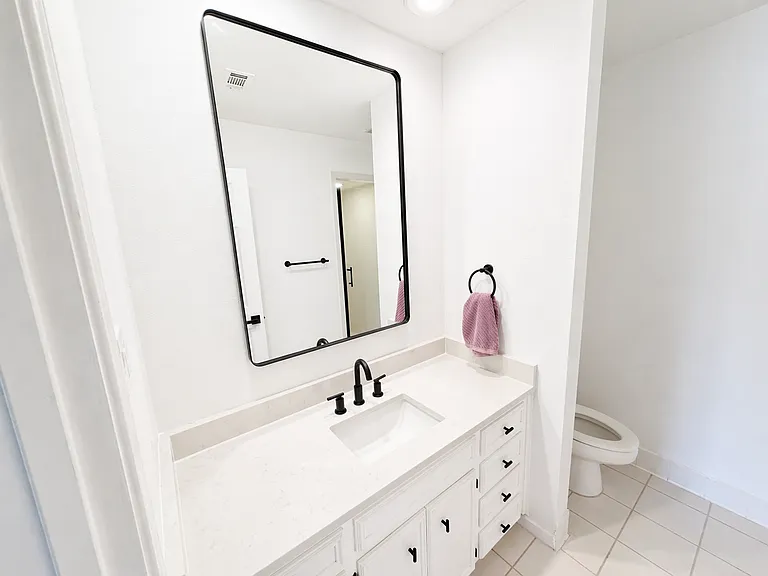 11125 Pinehurst Dr #C — Photo 17