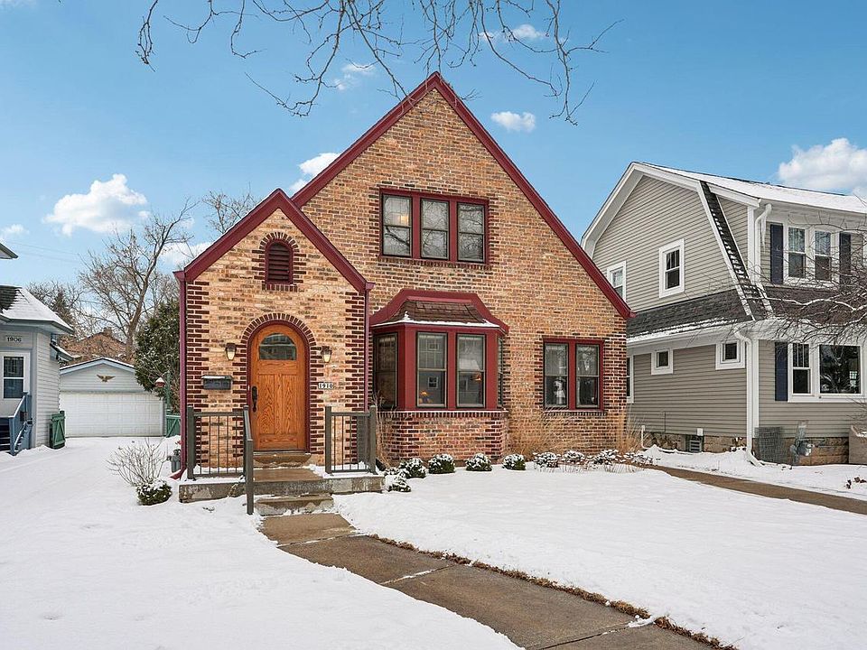 1st image of 1910 E Newton AVENUE