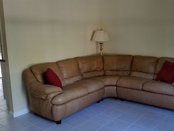 4th image of 1750 San Mateo Dr