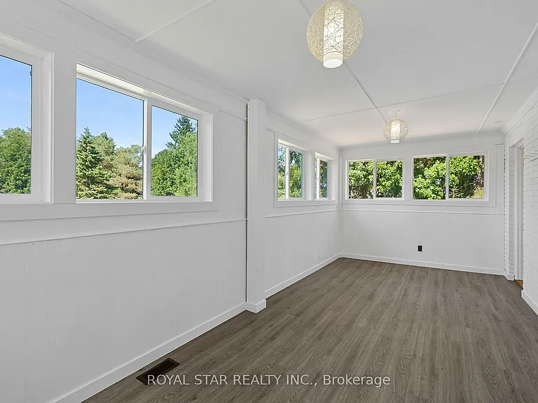 10 Delong Dr — Photo 17