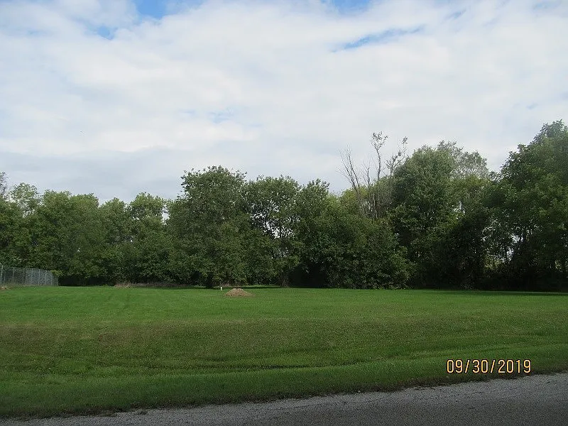 6636 Saddle Club Dr photo 1