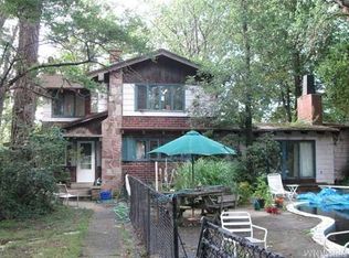 9788 Shorecliff Rd, Angola, NY 14006