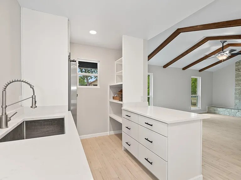1703 New York Ave — Photo 1