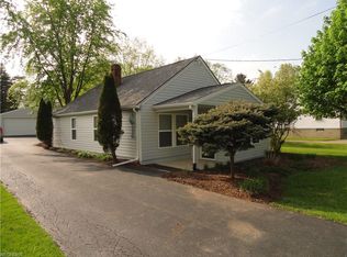 4004 Pardee Rd, Stow, OH 44224