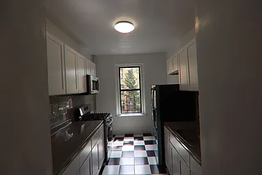 Rented by PMG Real Estate 