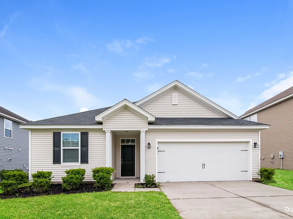 111 Triple Crown Rd