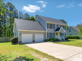 806 Shortridge Rd, Fayetteville, NC 28303