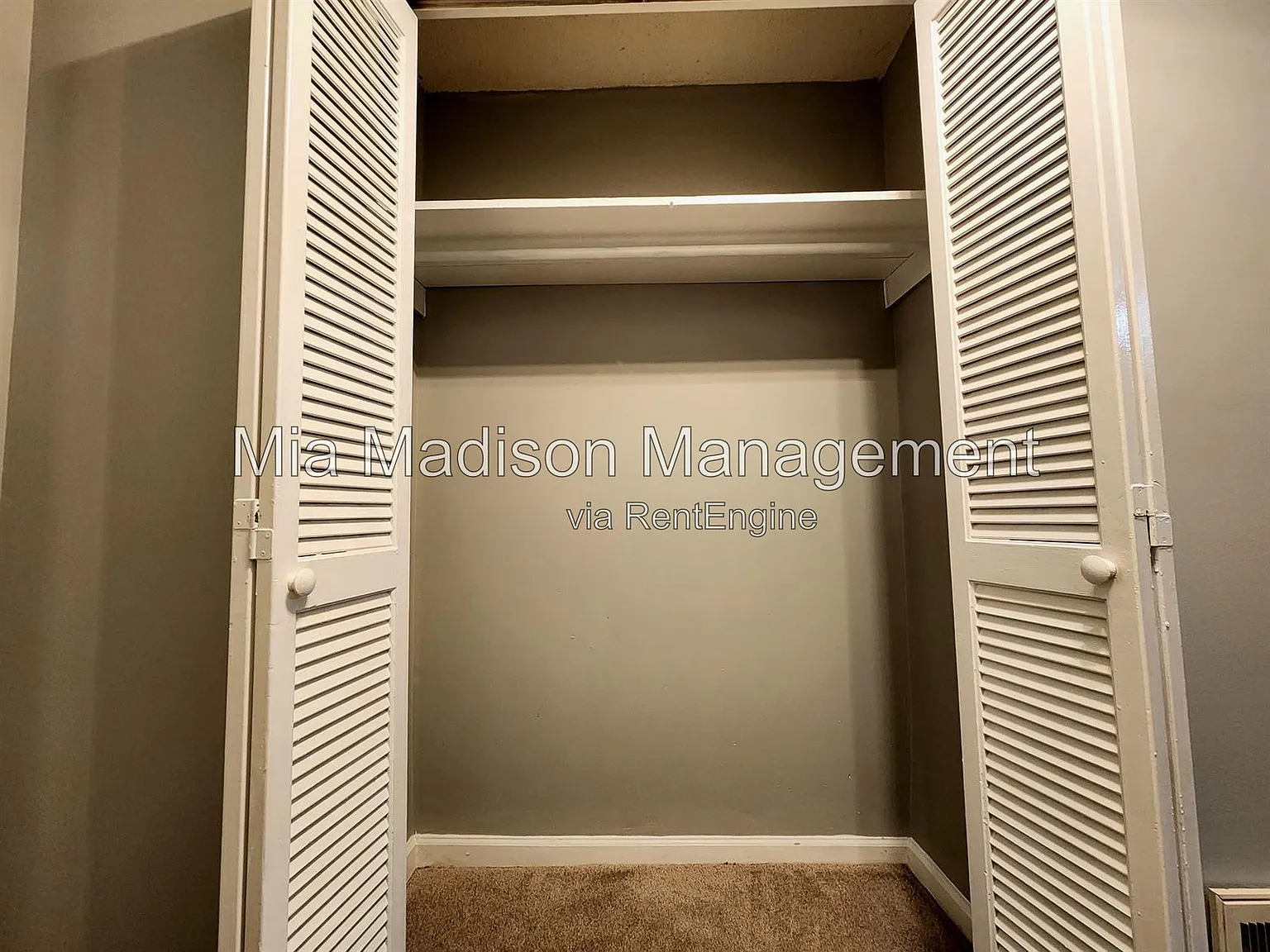 3 bed, 2.0 bath, 1440 sqft, $1,995 — Photo 4