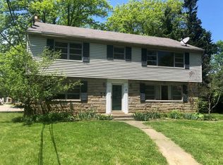 1570 Oak Knoll Dr, Cincinnati, OH 45224