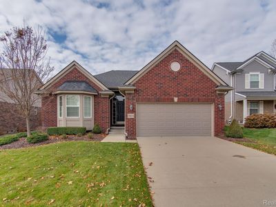 28634 Oakmonte Cir, New Hudson, MI, 48165