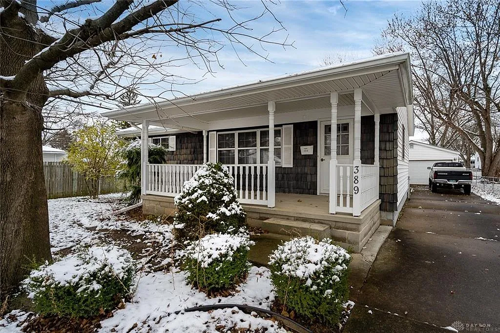 389 Canova Ln photo 1