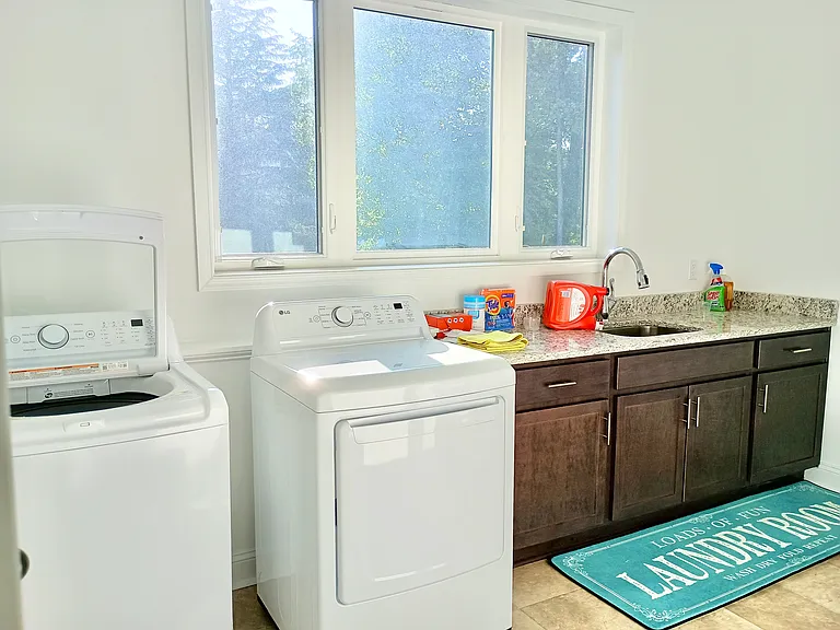 1809 Macarthur Dr — Photo 17