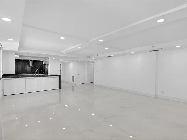 3420 S Ocean Blvd #PHT — Photo 6