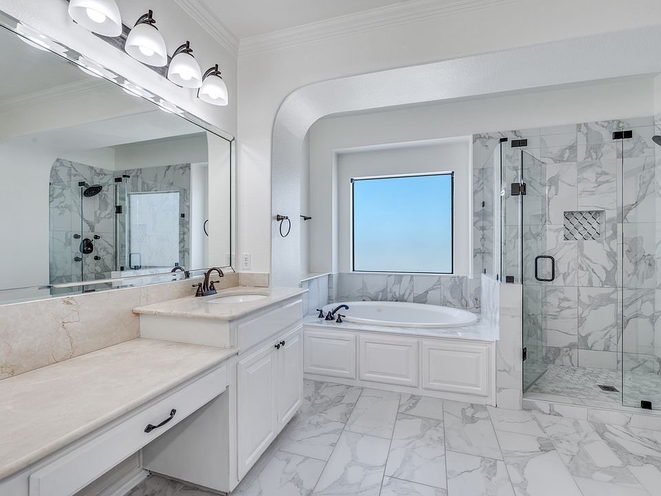 1st image of 2043 Loma Alta Dr