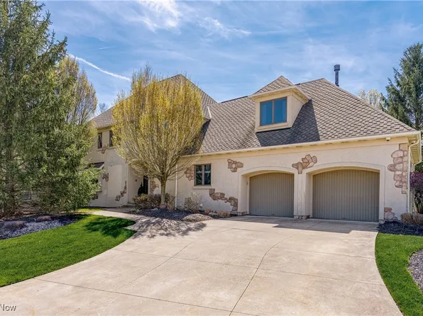 3601 Chapelton Ct, Richfield, OH 44286