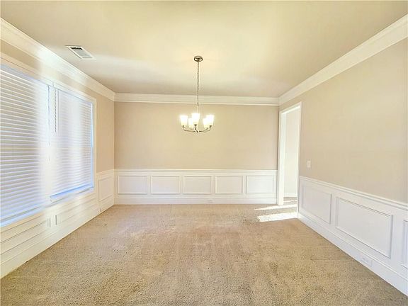 4th image of 3068 Ivy Crossing Dr