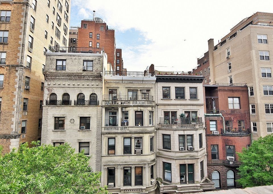 1st image of 306 W 76th St #4E