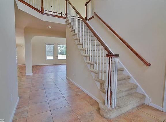 2nd image of 2815 Destiny Ln