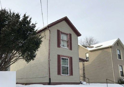 2nd image of 457 Spangler Dr