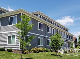 Modern 5 Bedroom Townhouse next to UW Whitewater Campus, Whitewater, WI 53190