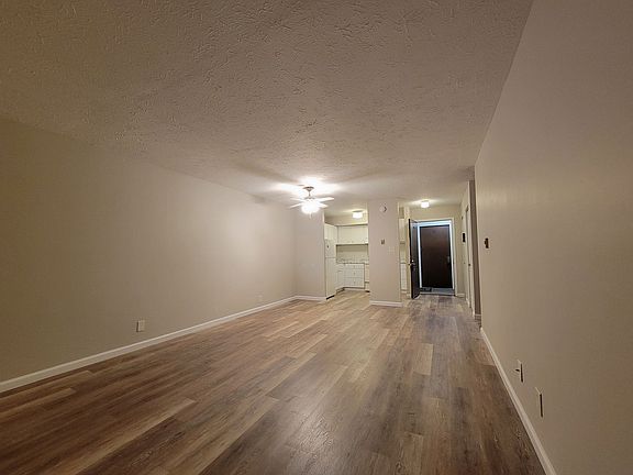 5th image of 1450 Wood Dr #15