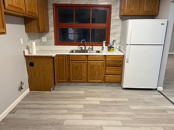 4th image of 159 Harrow Ln
