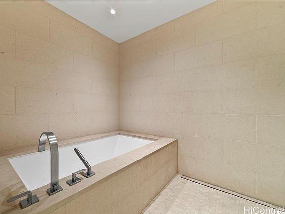 4th image of 1388 Ala Moana Blvd APT 1406