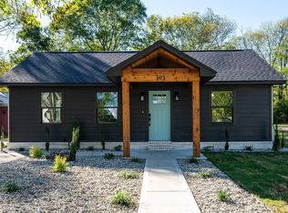 303 Locust Ave, Conway, AR 72034