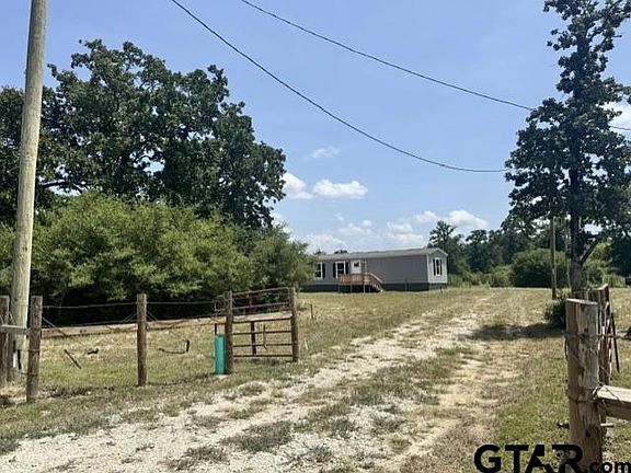 3rd image of 4295 County Road 2611