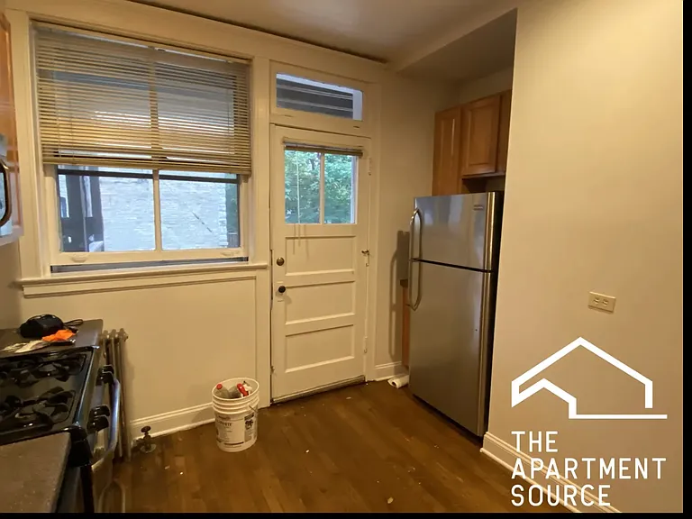 2819 W Logan Blvd #1 — Photo 11