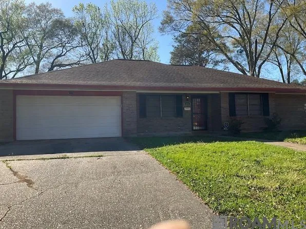 3745 Cathedral Dr, Baton Rouge, LA 70805