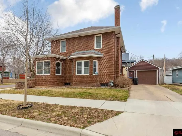 129 W Lewis St, Mankato, MN 56001