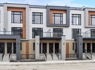7 Steckley House Ln #606, Richmond Hill, ON L4S 0N1