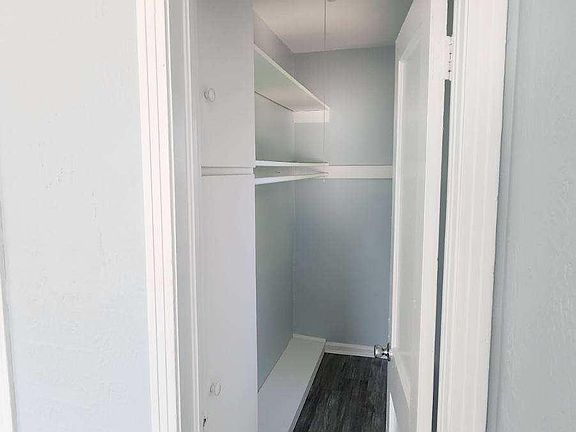 4th image of 2227 1st Ave N #1