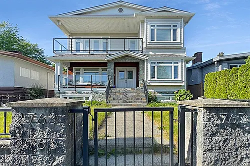2765 E 54th Ave Photo 1