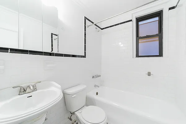 Rented by MNS | media 5