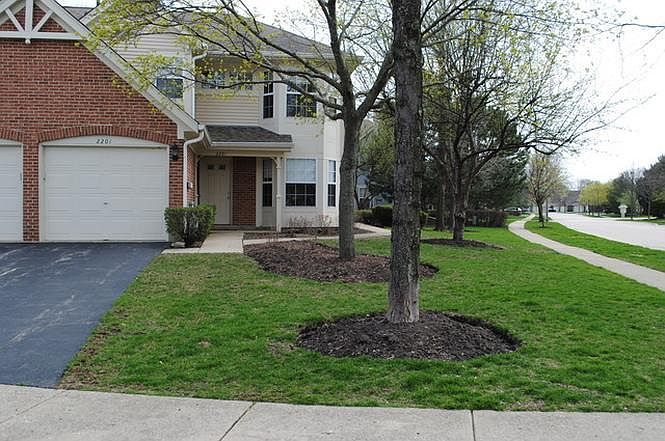 1st image of 2201 Camden Ln