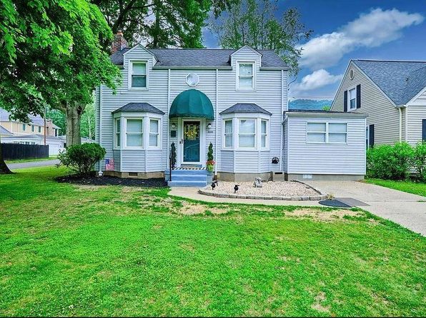 3200 Virginia Ave SE