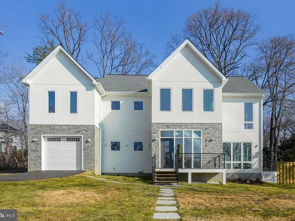 826 Glyndon St SE, Vienna, VA 22180