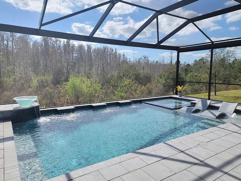 30828 Lindentree Dr — Photo 3