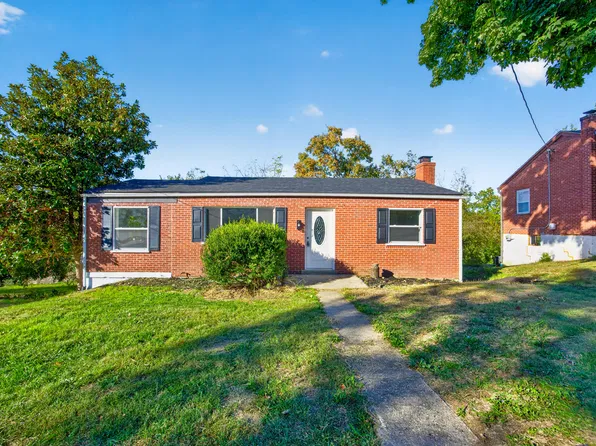 579 Valley View Dr, Taylor Mill, KY 41015
